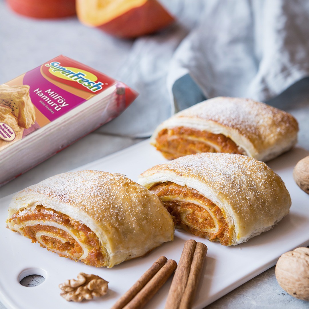 Bal Kabaklı Strudel