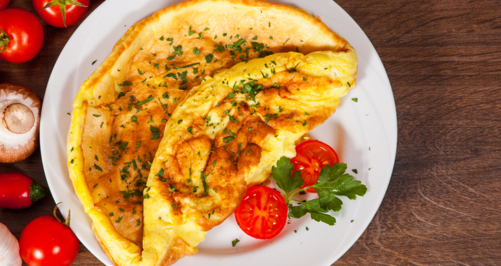 Tek başına yeter: Garnitürlü Omlet